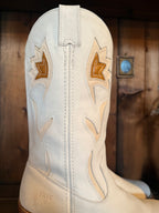 UK 7 - Vintage Rare Frye White Soft Suede Tulip Boots.