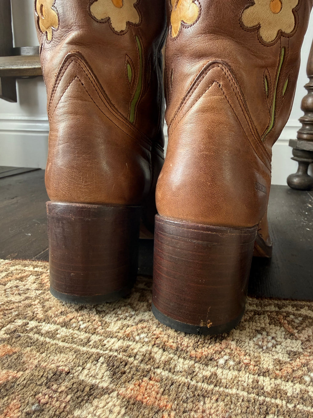 UK 7.5 - Sendra Flower Boots