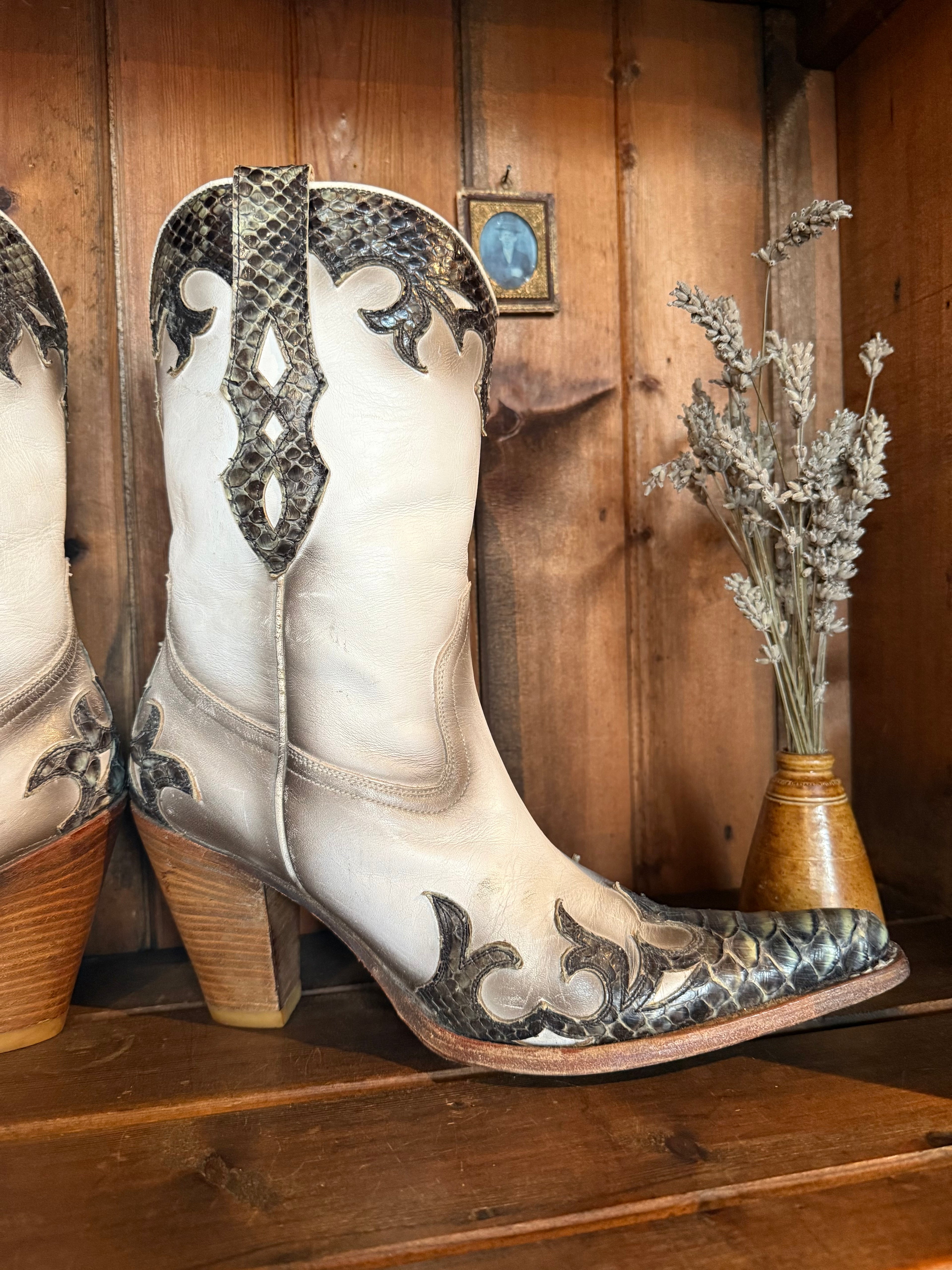 UK 6 - Snakeskin Sendra Cowboy Heels