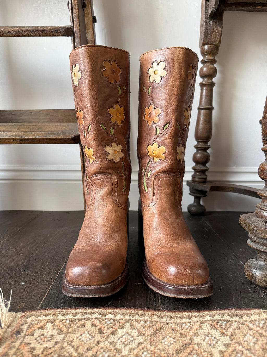 UK 7.5 - Sendra Flower Boots