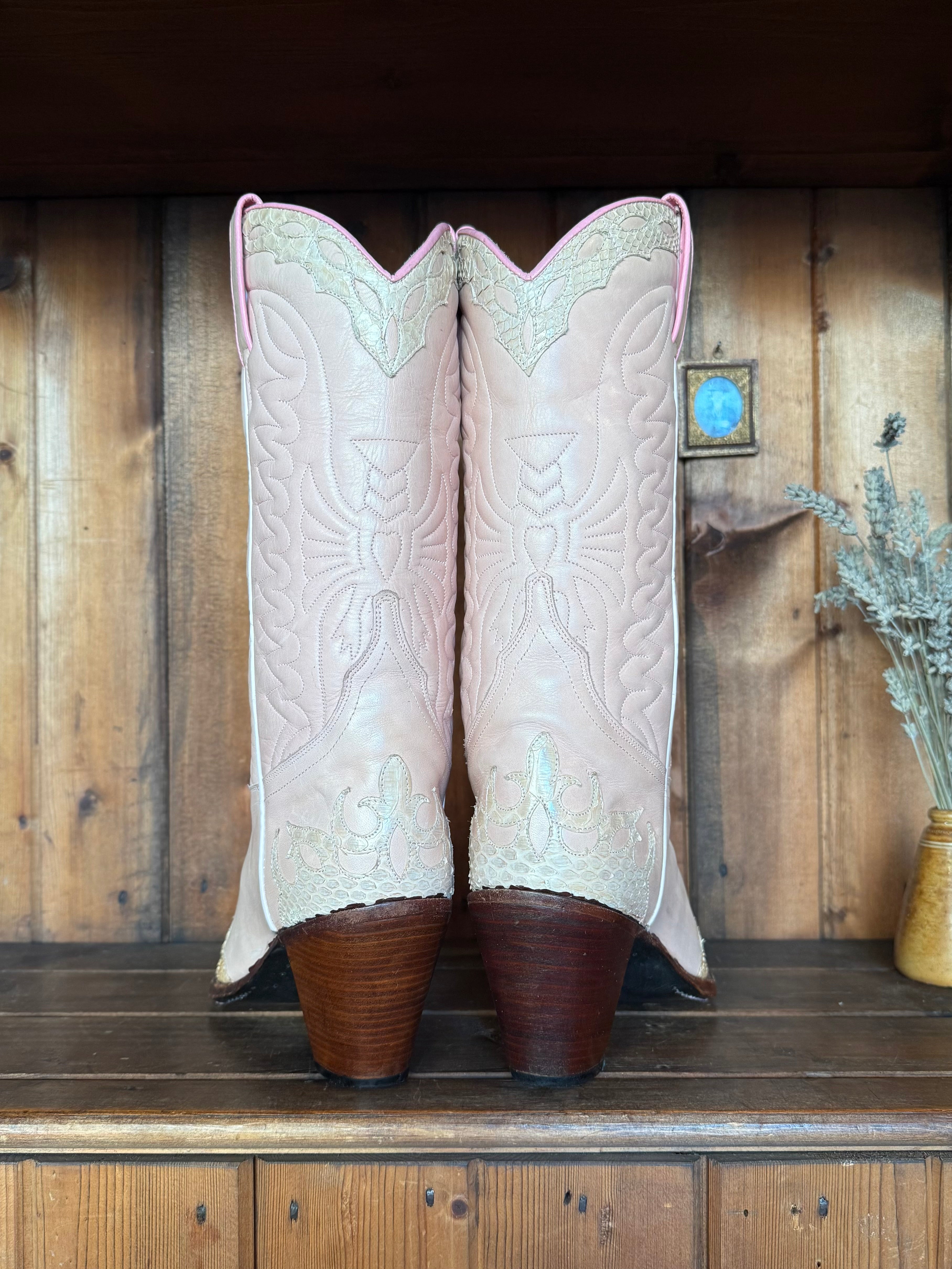 UK 7 - Judy Rothchild x R. Soles Baby Pink