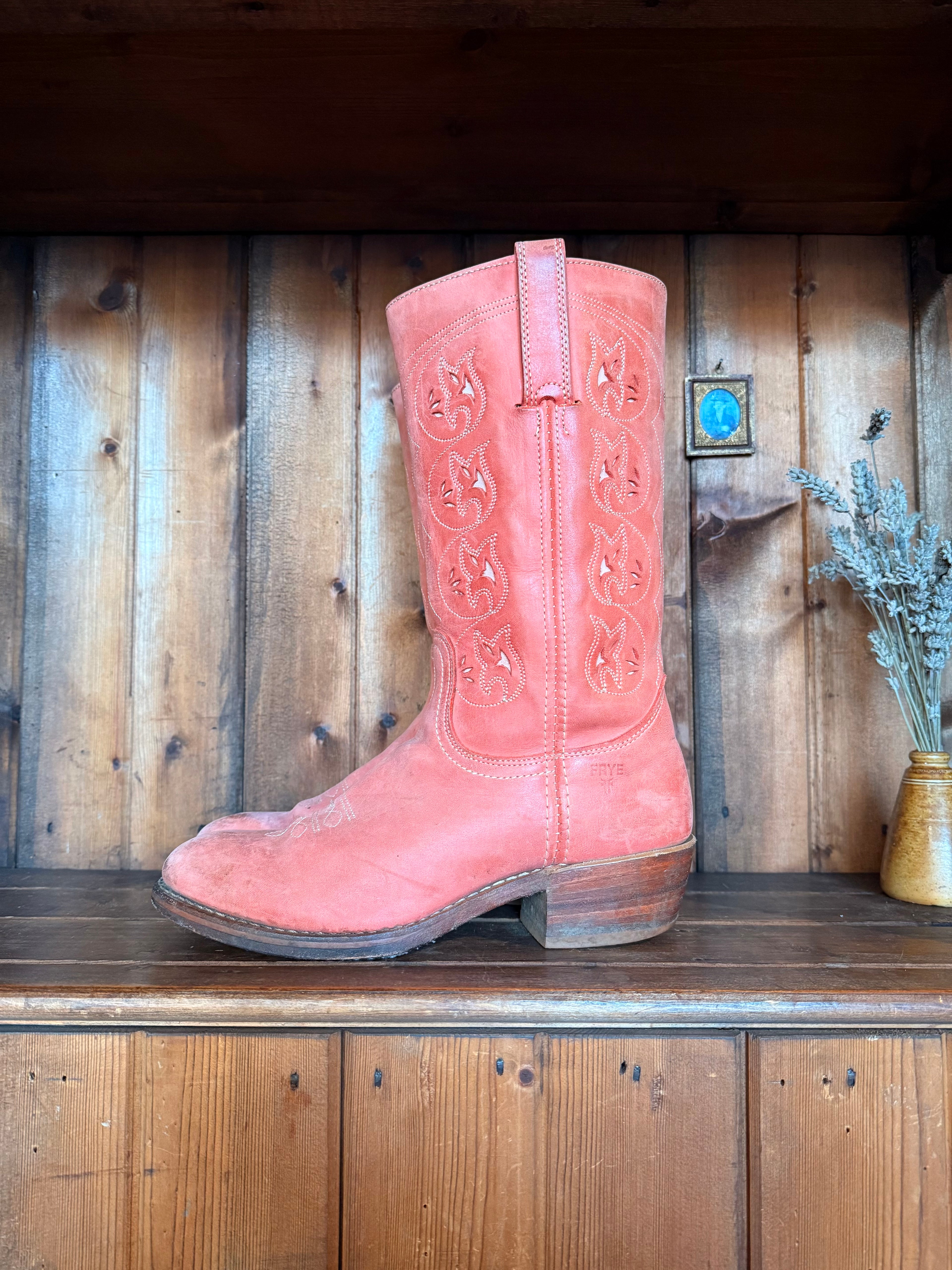 UK 8 - Vintage Rare Pink Austin Frye Boots