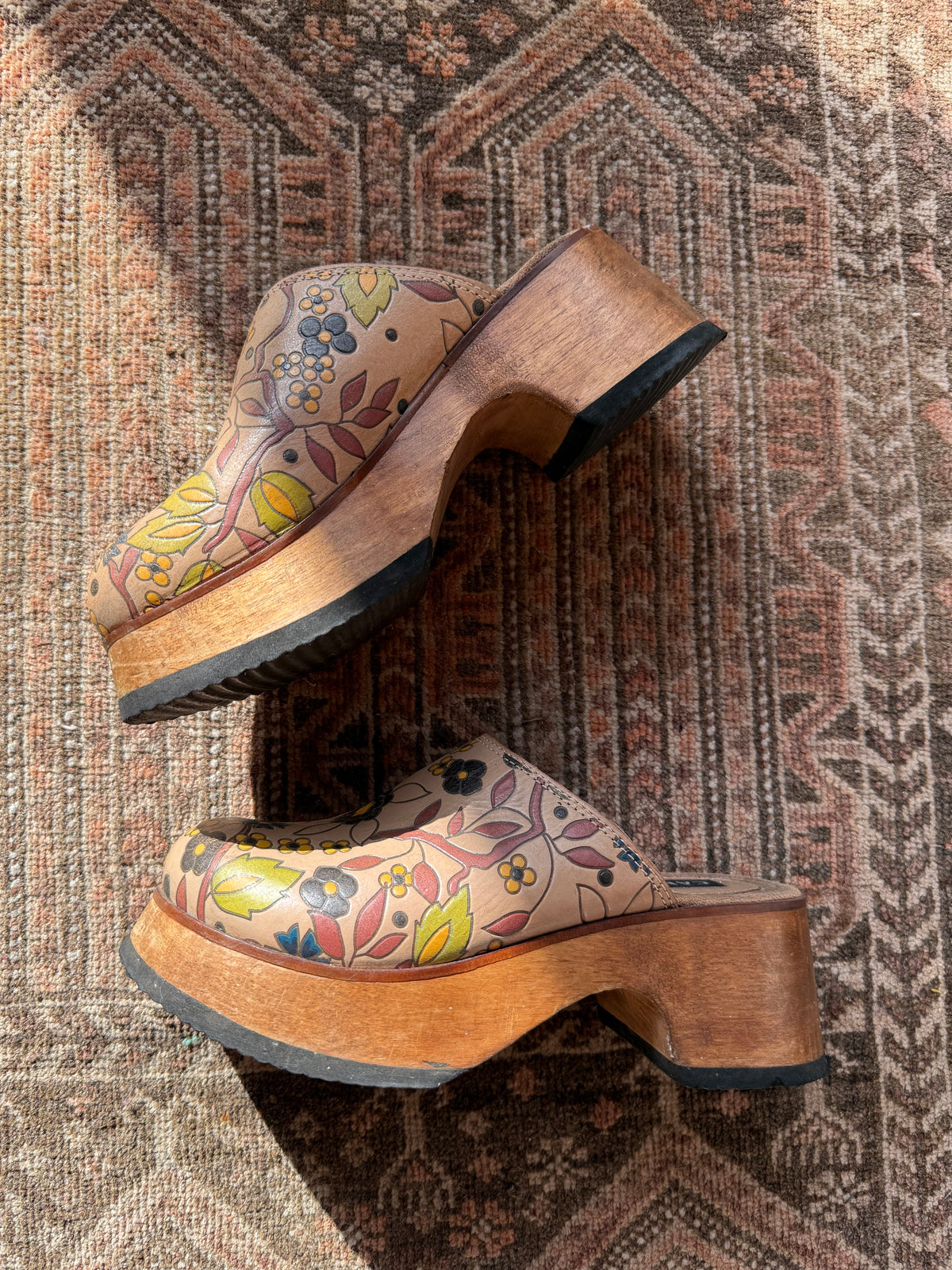 Vintage Candies Clogs