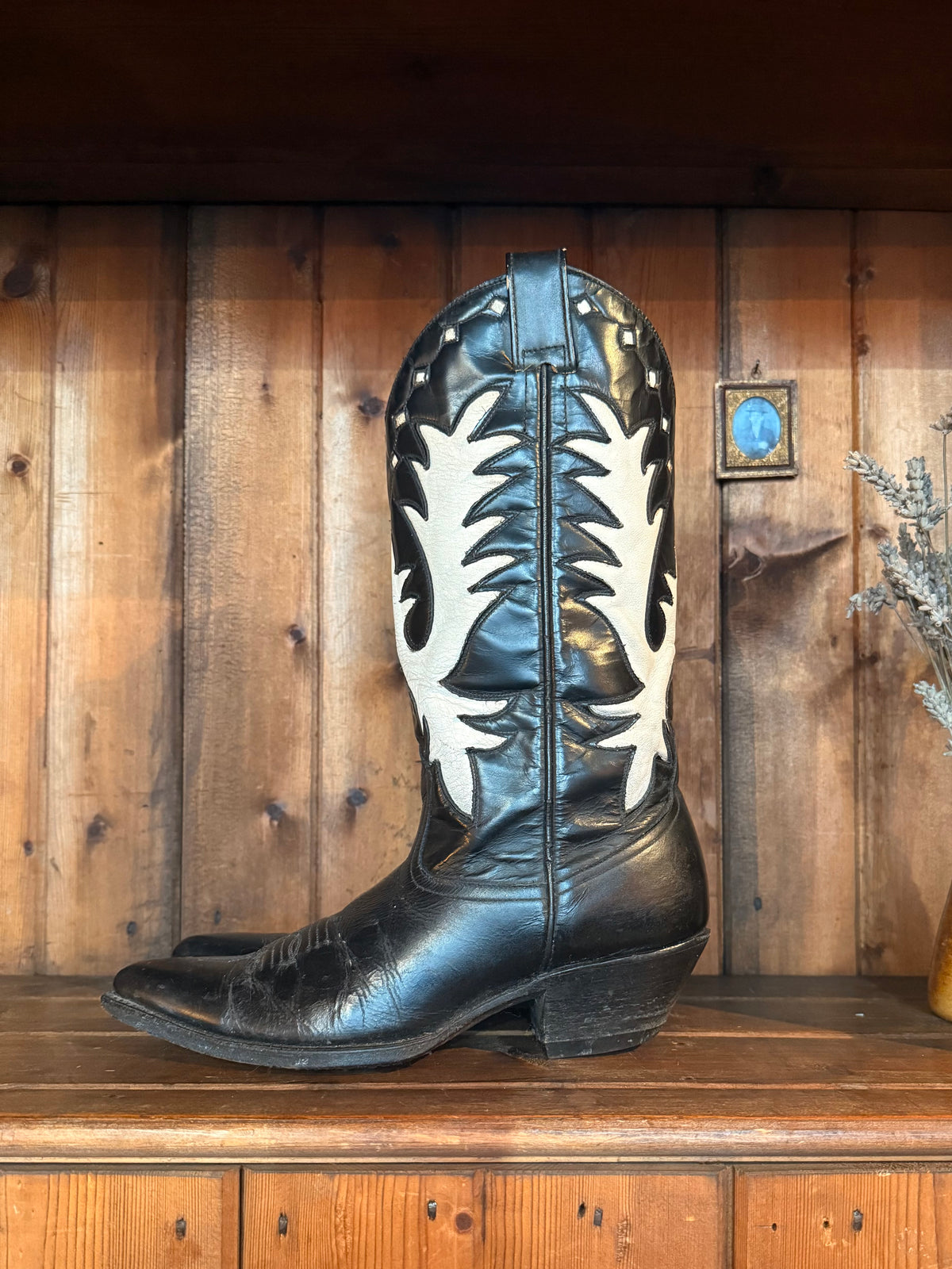 UK 5 - Vintage Cowboy Boots