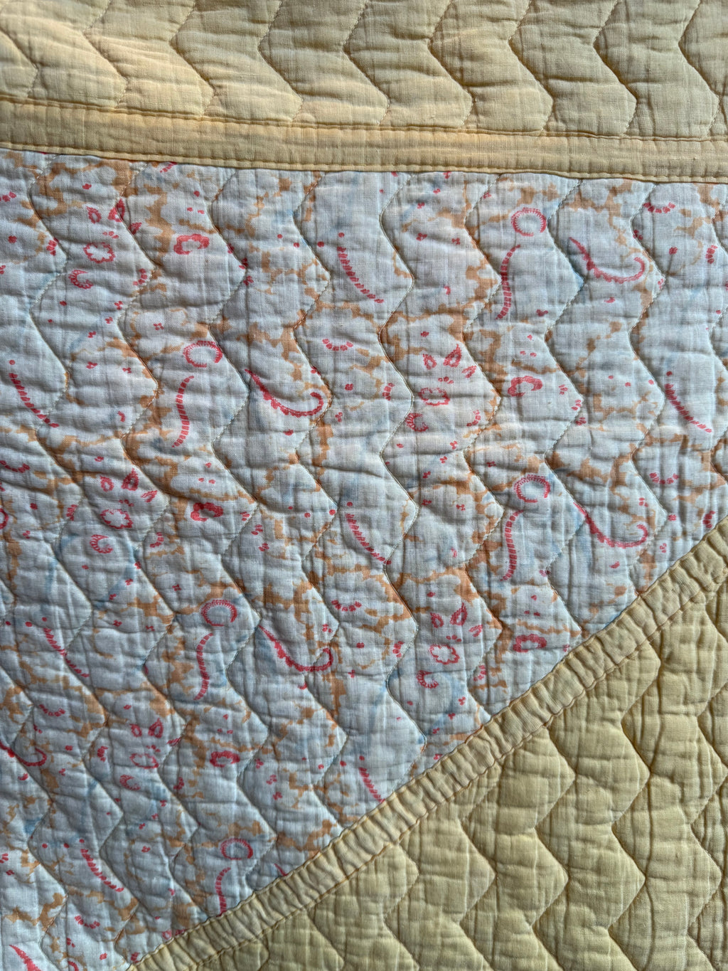 1930s/40s Lemon Yellow Reversible Paisley Quilt