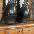 UK 5 - Vintage Cowboy Boots