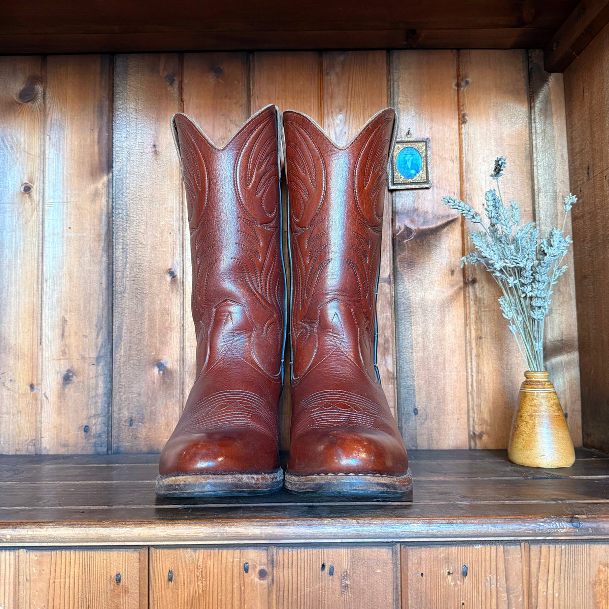UK 9 - Vintage Thick Leather Cowboy Boots