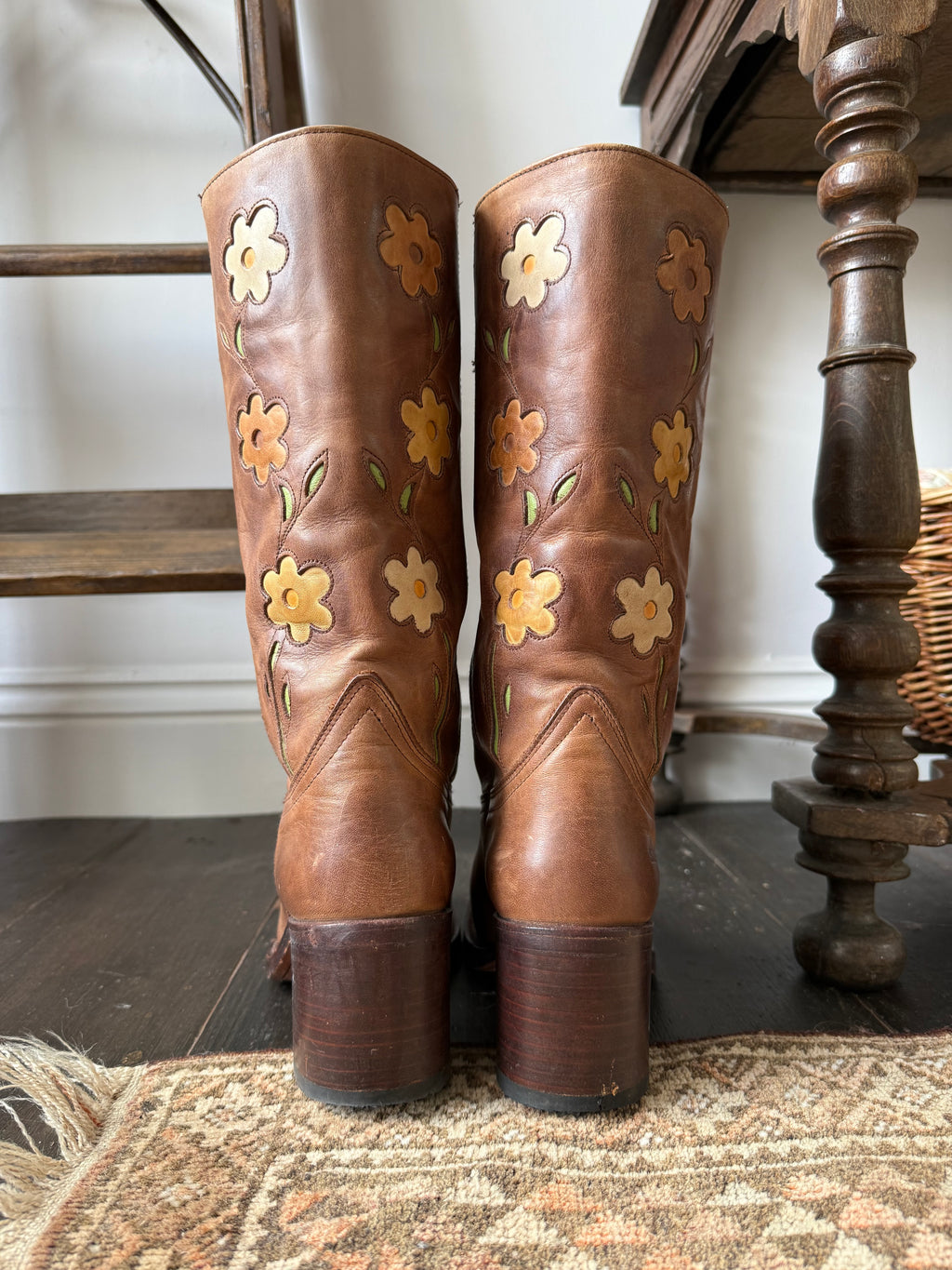 UK 7.5 - Sendra Flower Boots