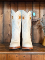 UK 7 - Vintage Rare Frye White Soft Suede Tulip Boots.