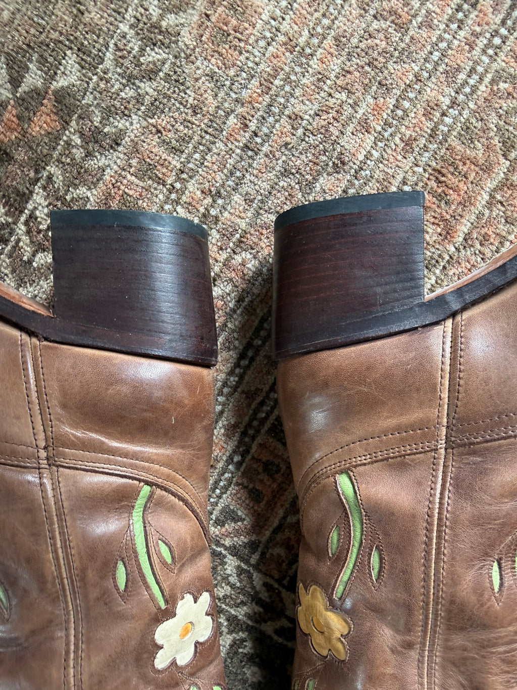 UK 7.5 - Sendra Flower Boots