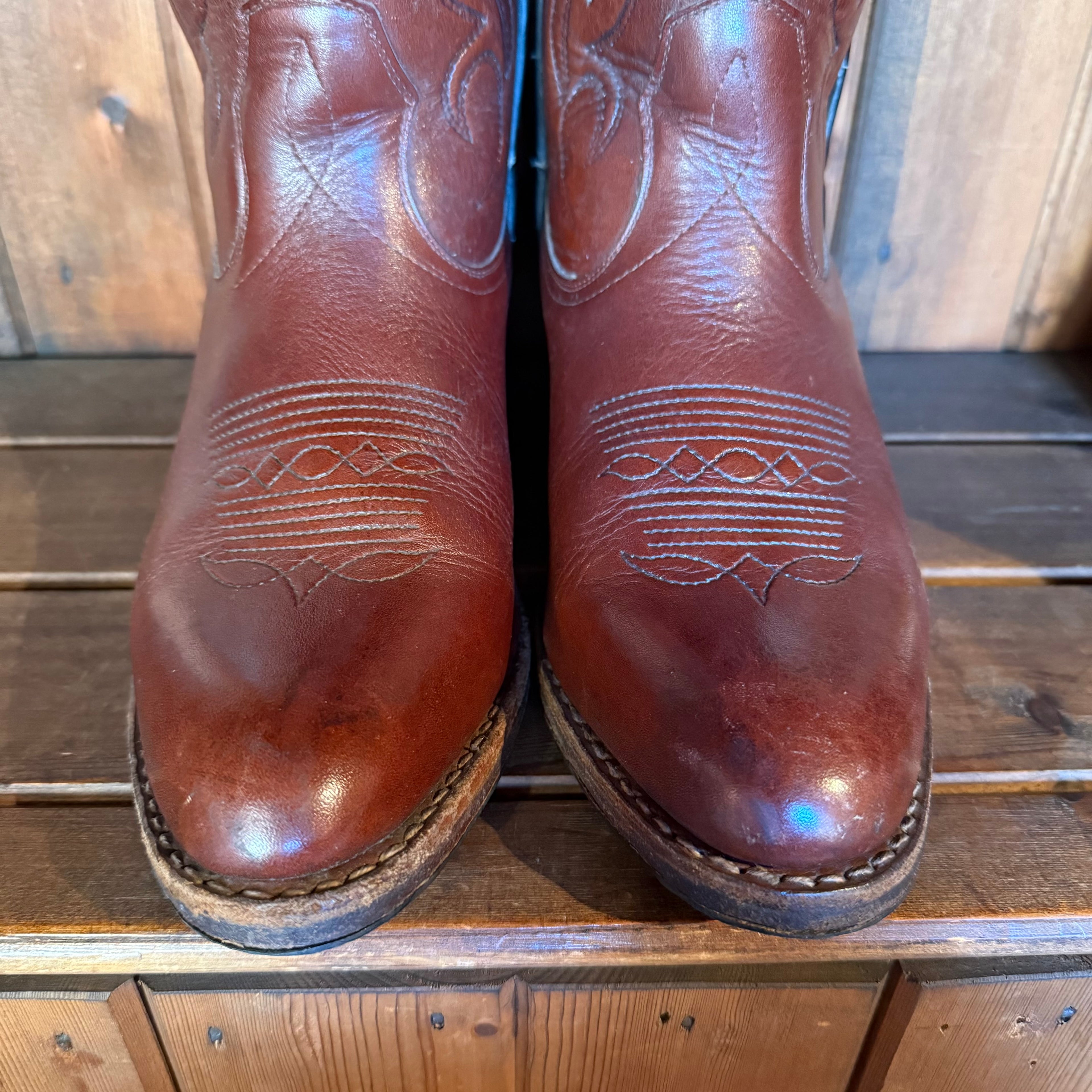 UK 9 - Vintage Thick Leather Cowboy Boots
