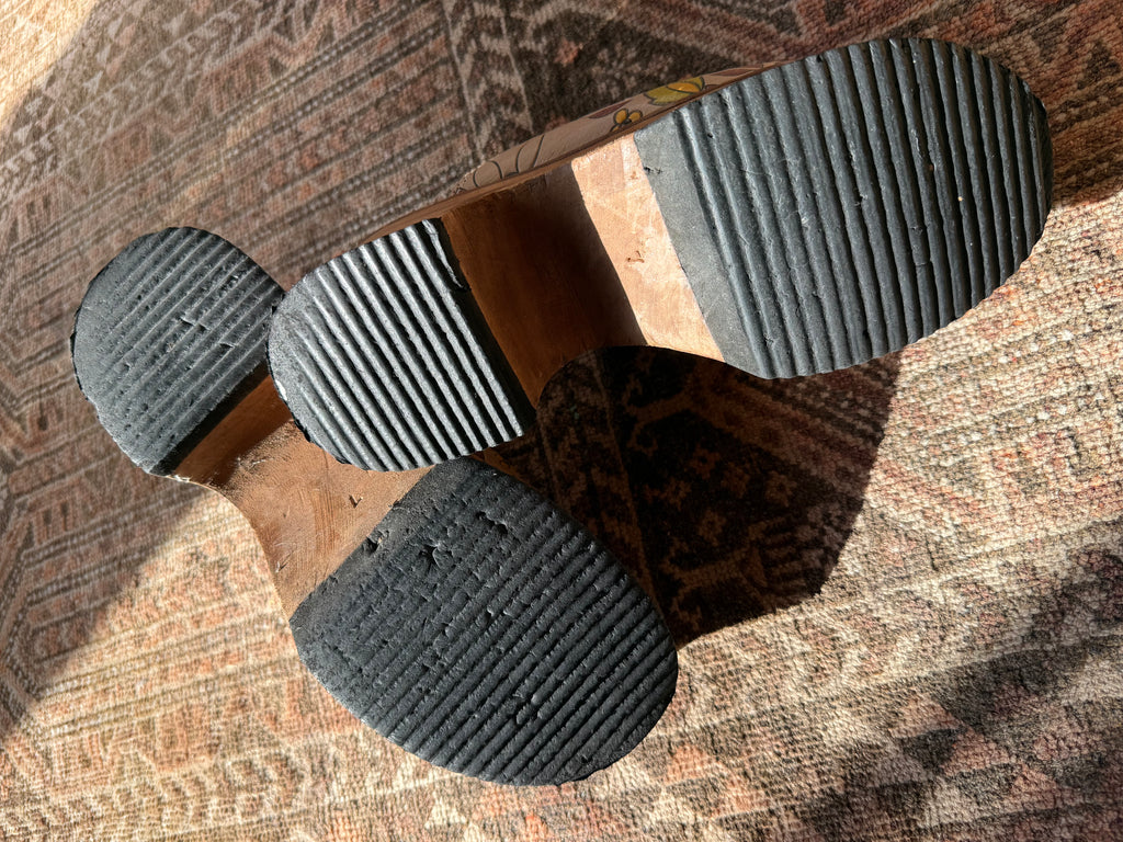 Vintage Candies Clogs