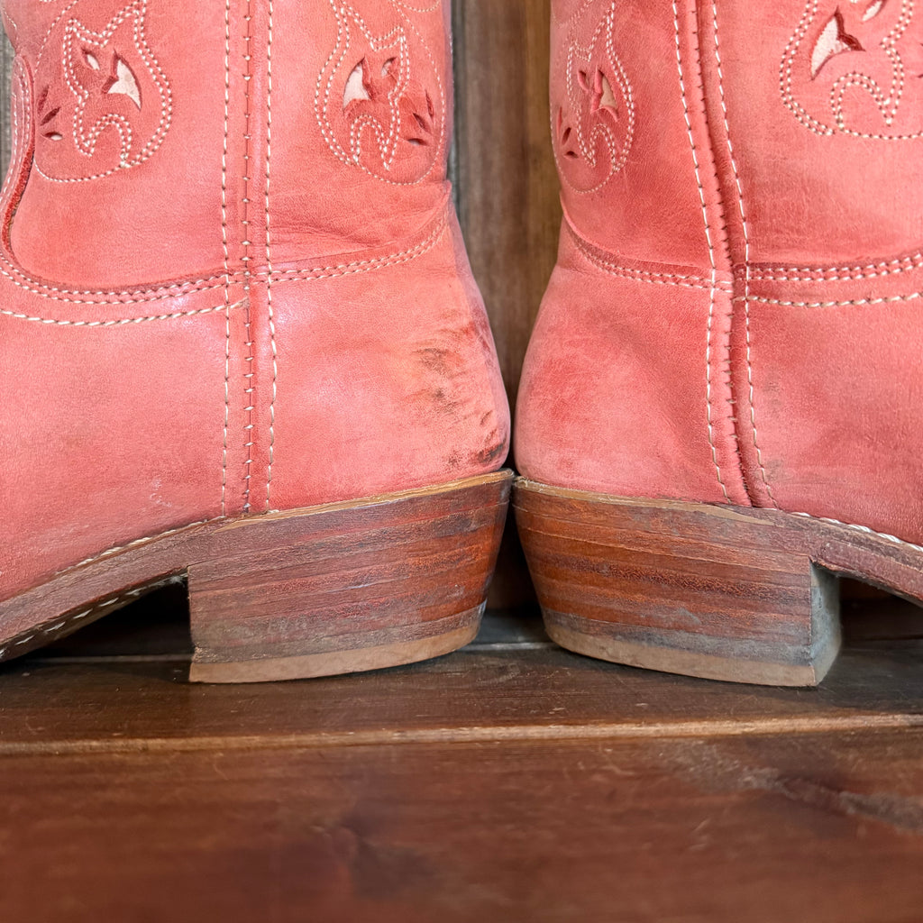 UK 8 - Vintage Rare Pink Austin Frye Boots