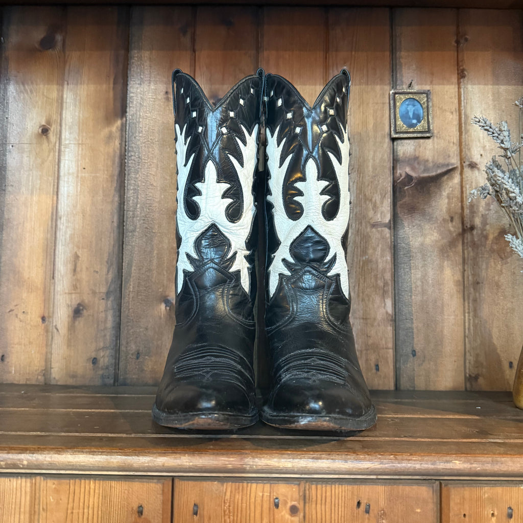 UK 5 - Vintage Cowboy Boots