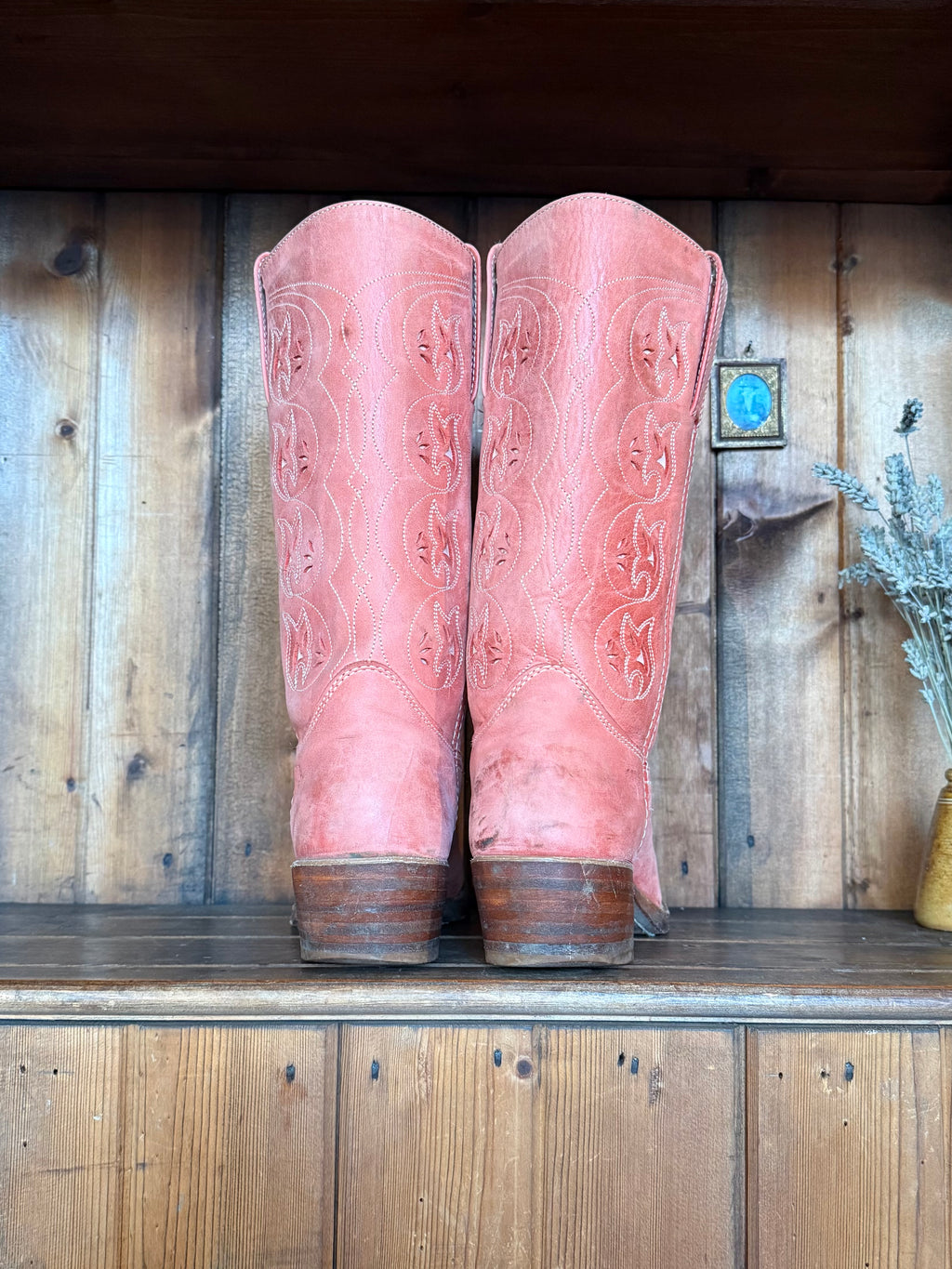 UK 8 - Vintage Rare Pink Austin Frye Boots