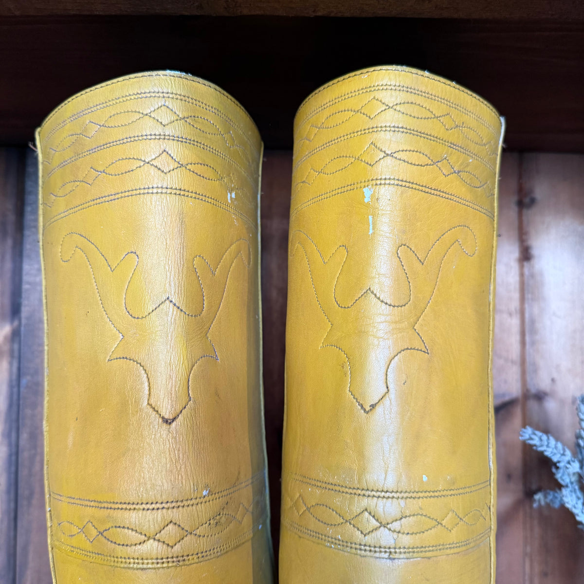 UK 8 - Vintage 1970’s Yellow Longhorn Frye Campus Boots