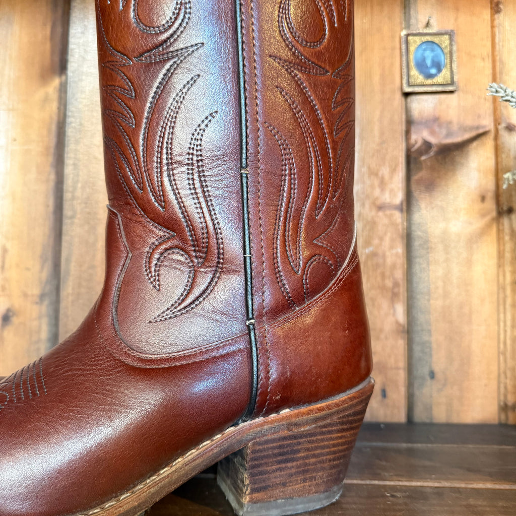 UK 9 - Vintage Thick Leather Cowboy Boots