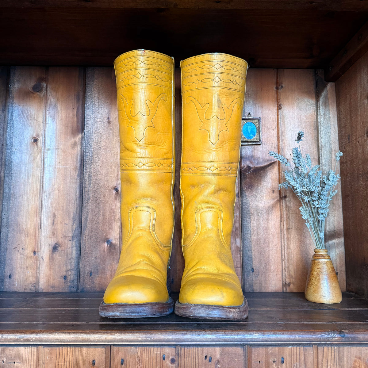 UK 8 - Vintage 1970’s Yellow Longhorn Frye Campus Boots
