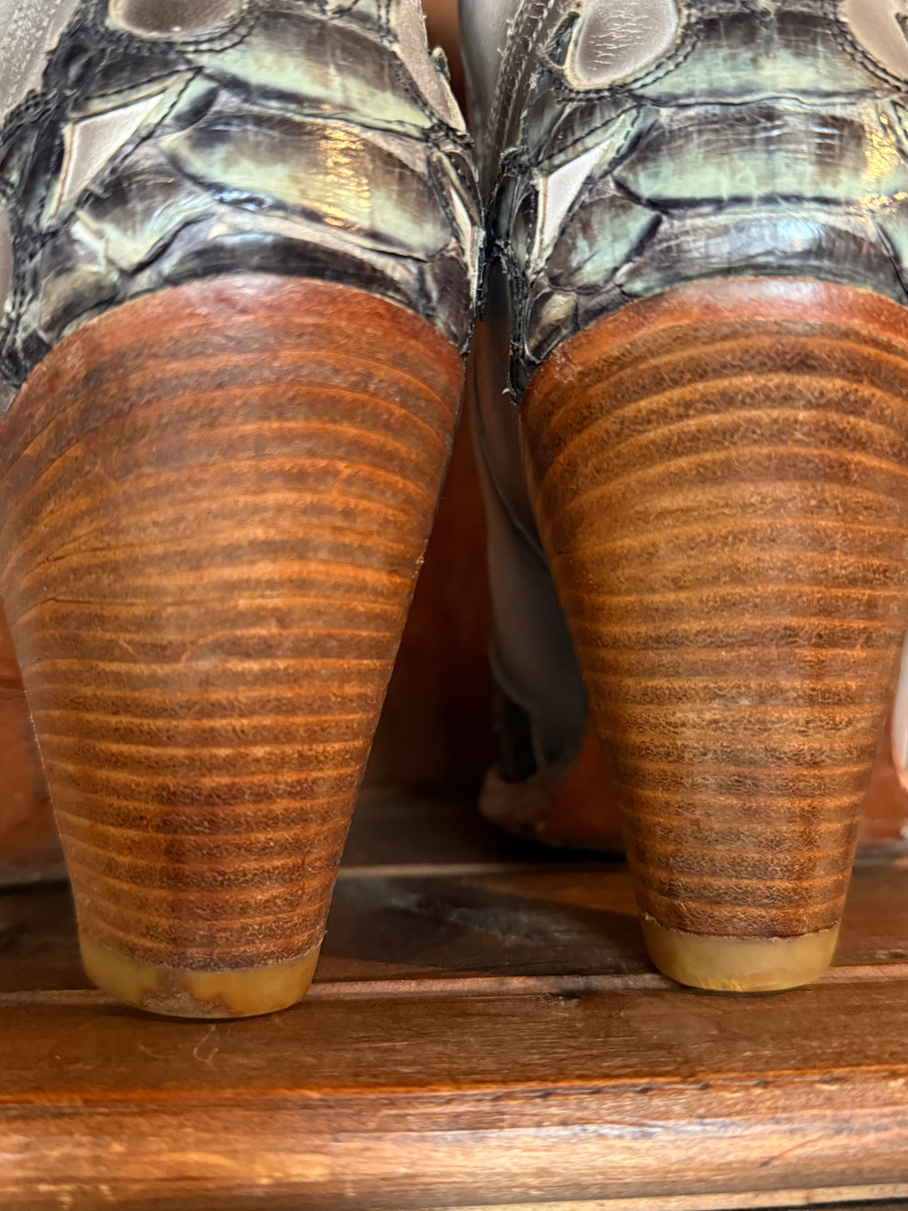 UK 6 - Snakeskin Sendra Cowboy Heels
