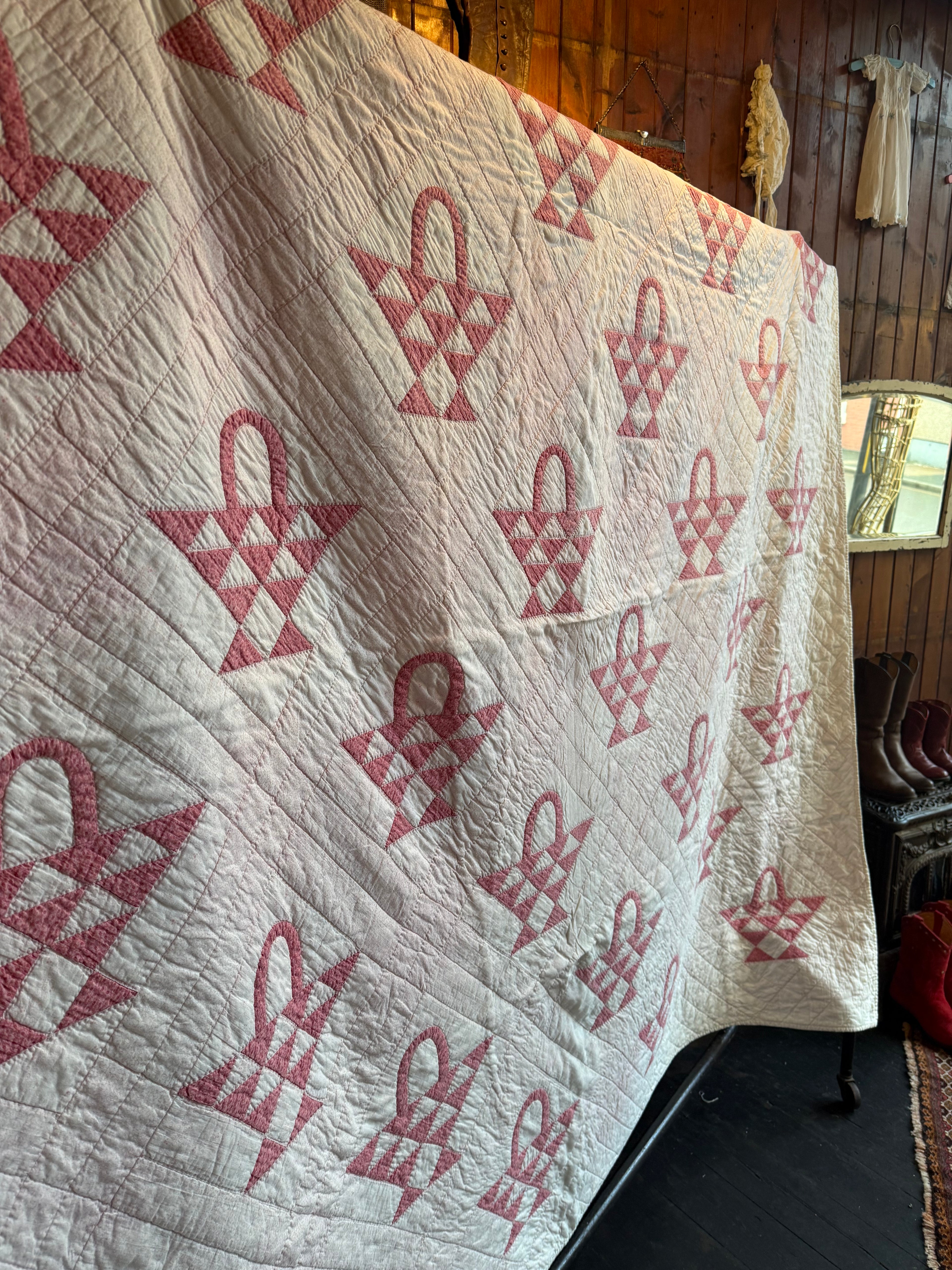 Antique ‘Flower Basket’ Handmade Quilt