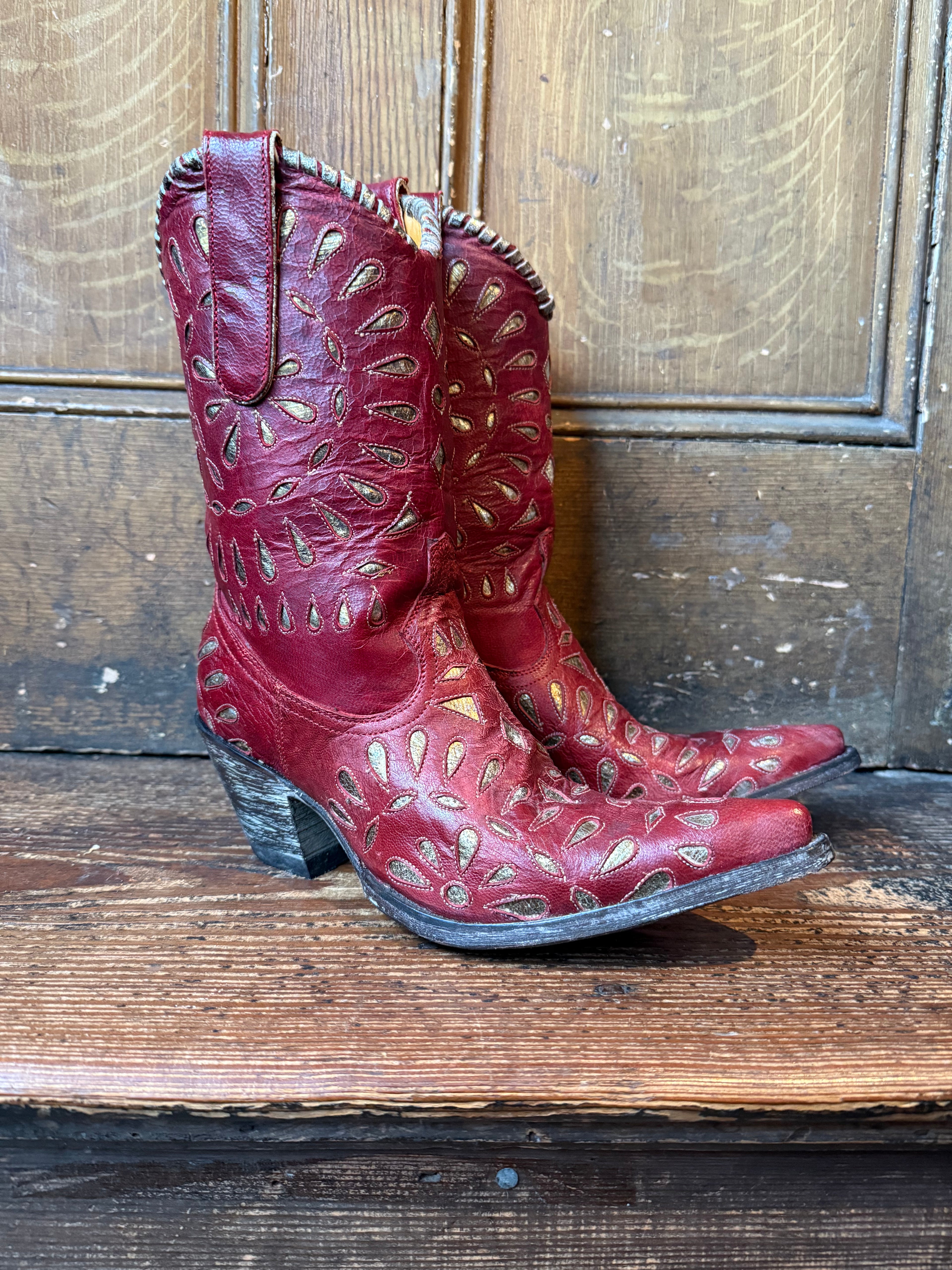 UK 5 - Vintage Red R. Soles x Judy Rothchild