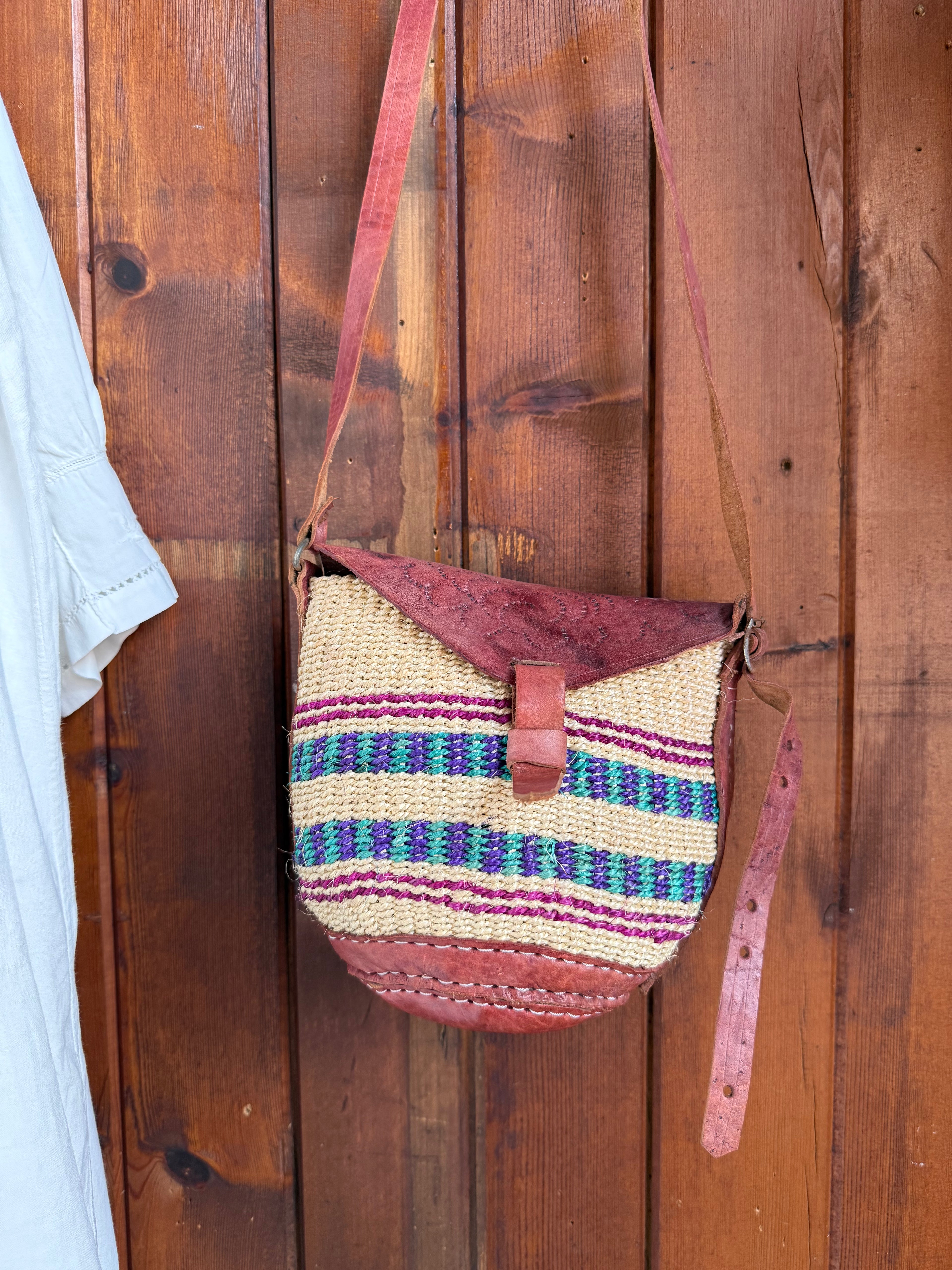 Vintage Kiondo Handcrafted Sisal and Leather Bag
