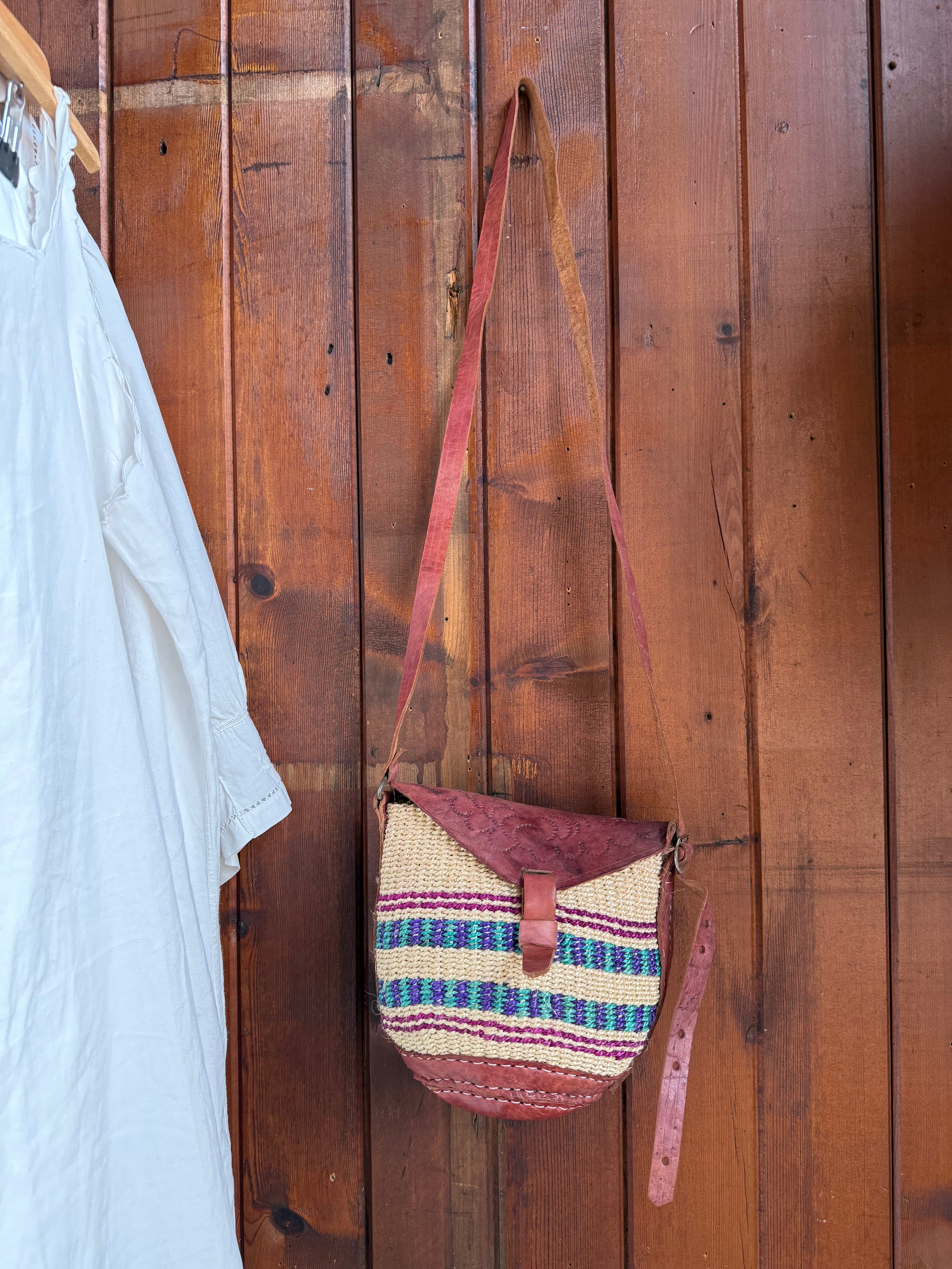 Vintage Kiondo Handcrafted Sisal and Leather Bag