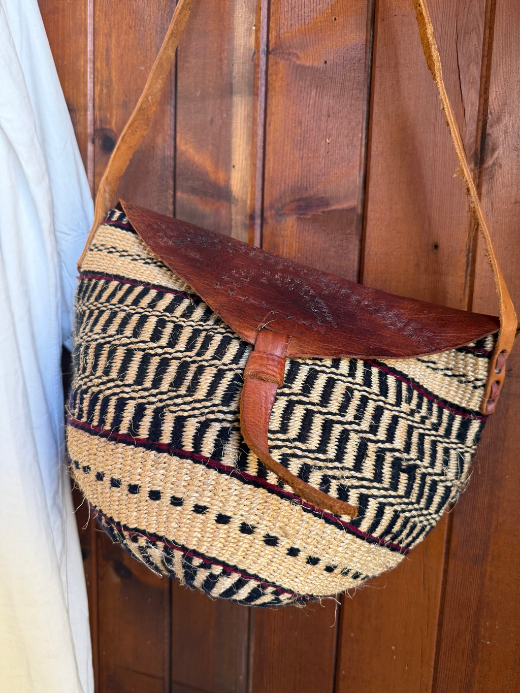 Vintage Handcrafted Kiondo Sisal and Leather Bag