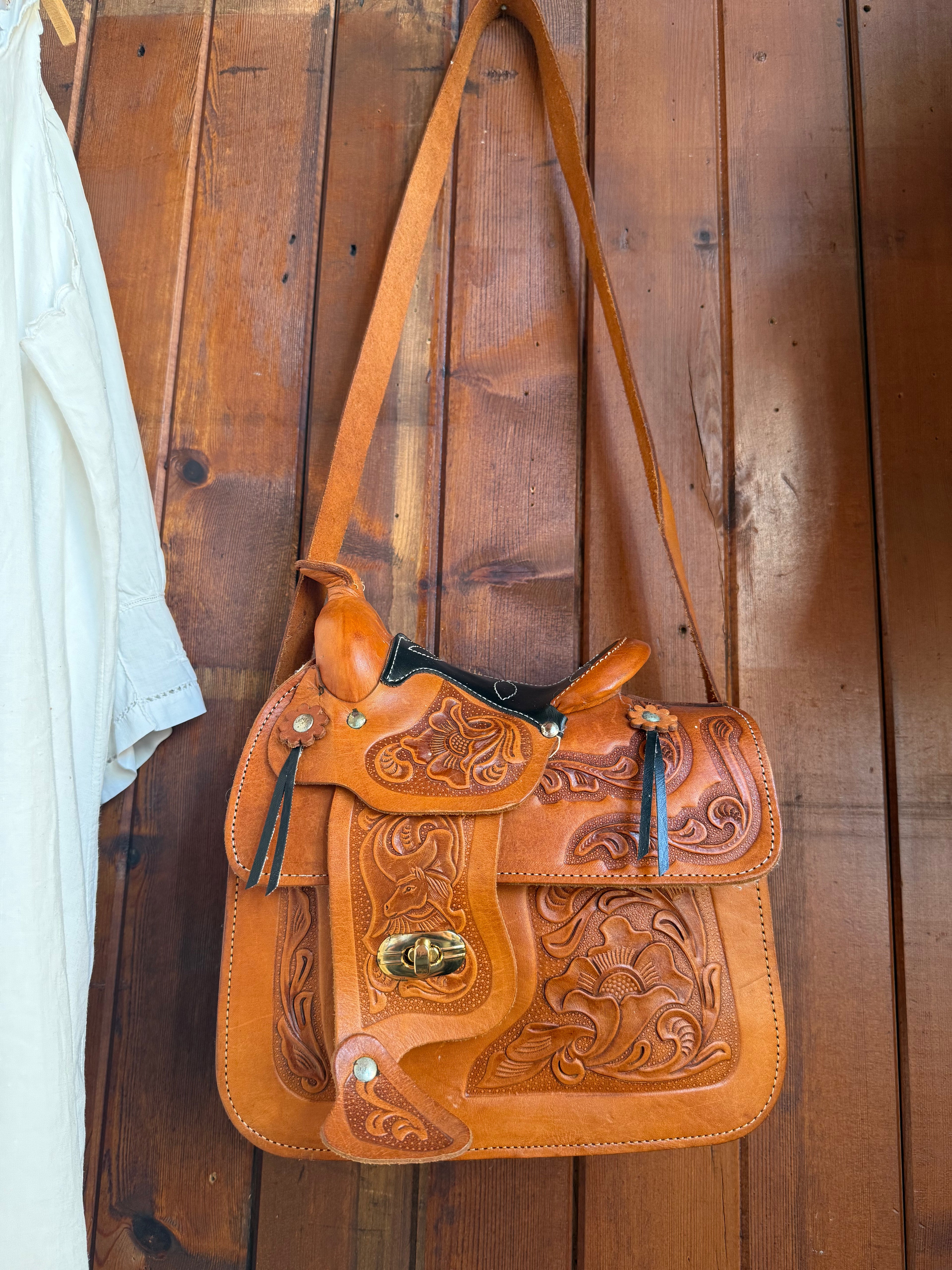Artisan Large Handcrafted Leather Mini Saddle Bag